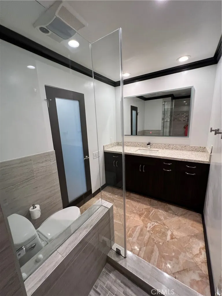 32759 Seagate Drive #108 Rancho Palos Verdes, CA 90275