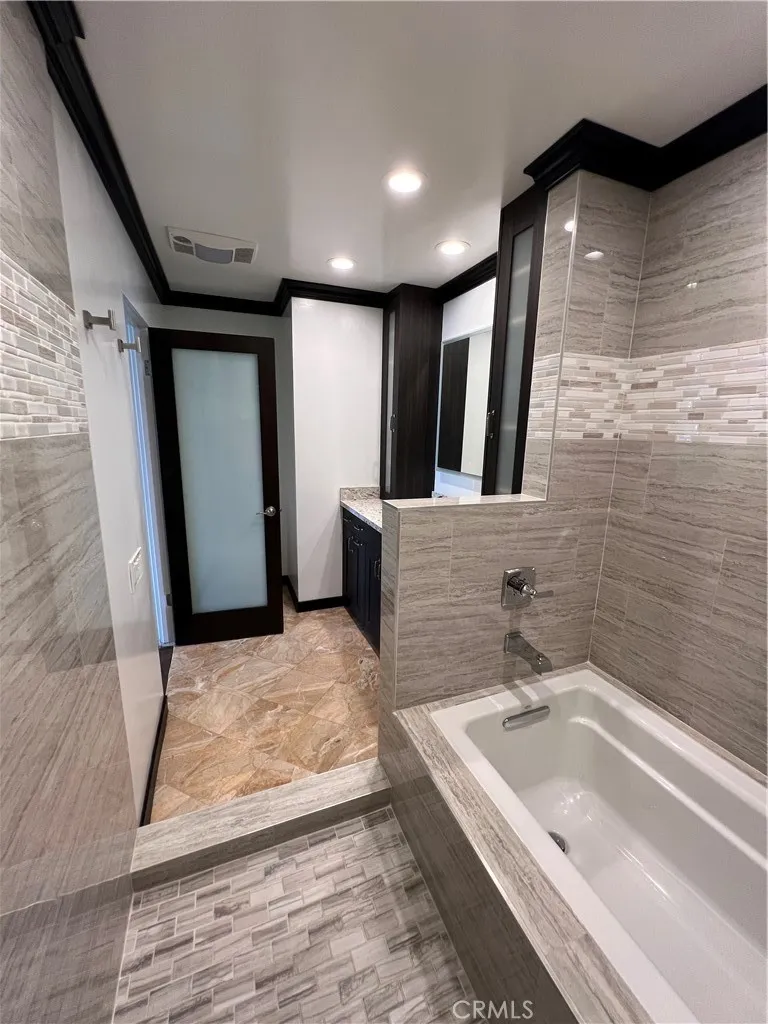 32759 Seagate Drive #108 Rancho Palos Verdes, CA 90275