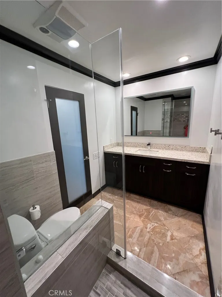 32759 Seagate Drive #108 Rancho Palos Verdes, CA 90275