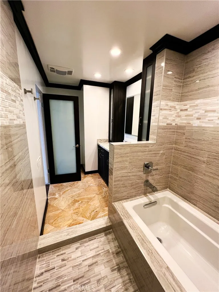 32759 Seagate Drive #108 Rancho Palos Verdes, CA 90275