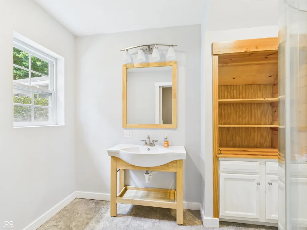 3263 W County Road 250 S Versailles, IN 47042