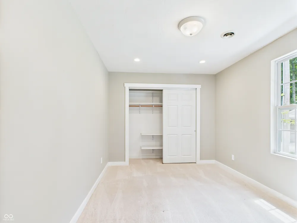 3263 W County Road 250 S Versailles, IN 47042