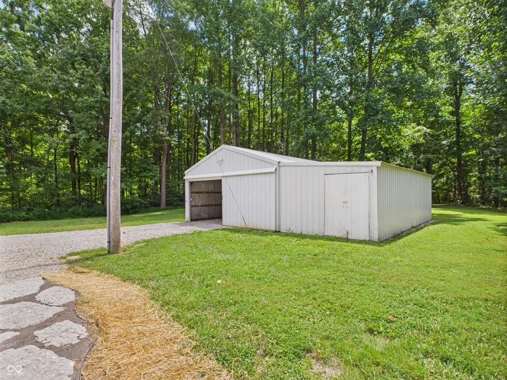 3263 W County Road 250 S Versailles, IN 47042