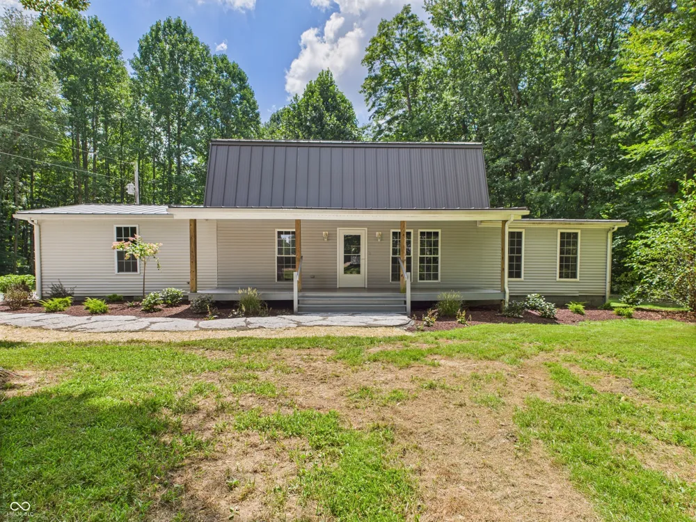 3263 W County Road 250 S Versailles, IN 47042