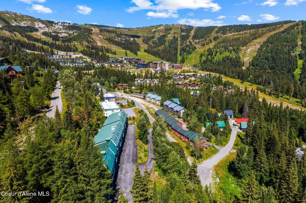87 Cornice Court #204 Sandpoint, ID 83864