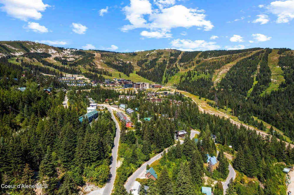 87 Cornice Court #204 Sandpoint, ID 83864