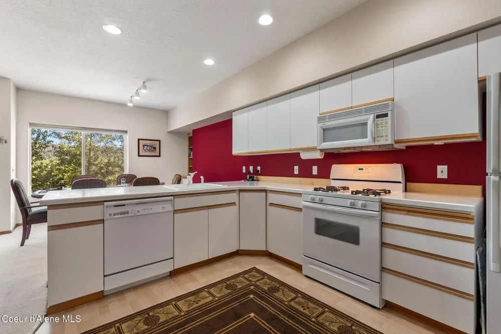 87 Cornice Court #204 Sandpoint, ID 83864