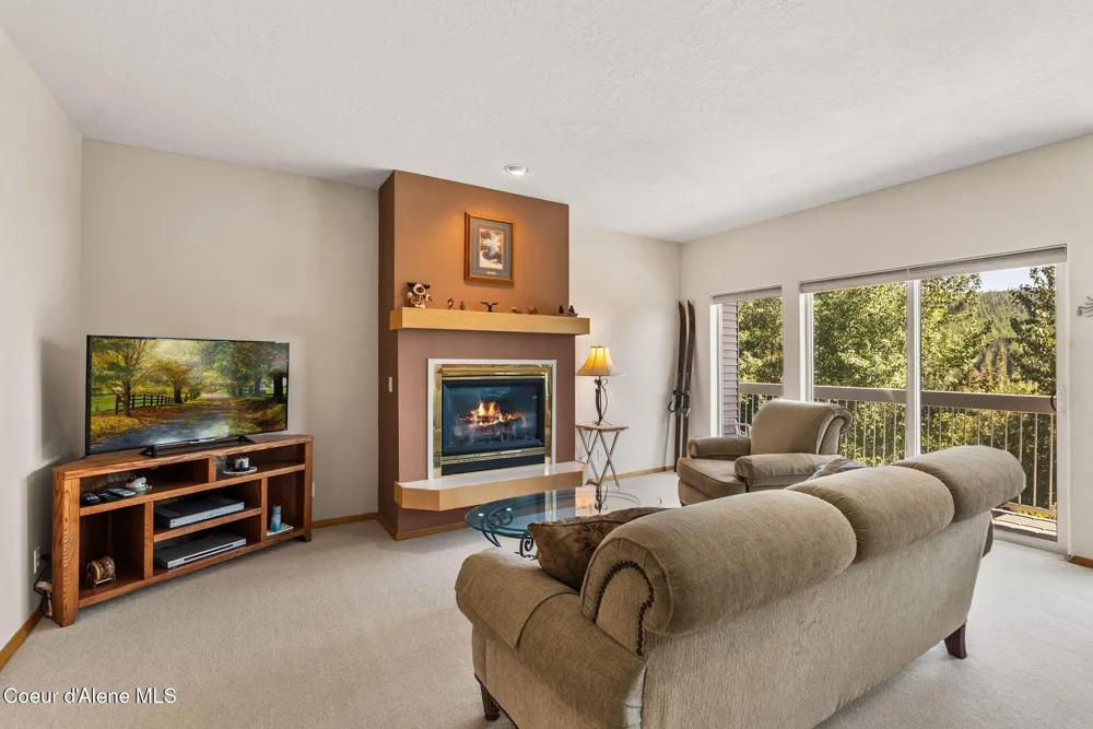 87 Cornice Court #204 Sandpoint, ID 83864