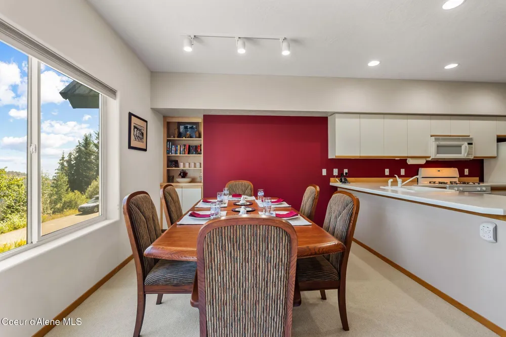 87 Cornice Court #204 Sandpoint, ID 83864
