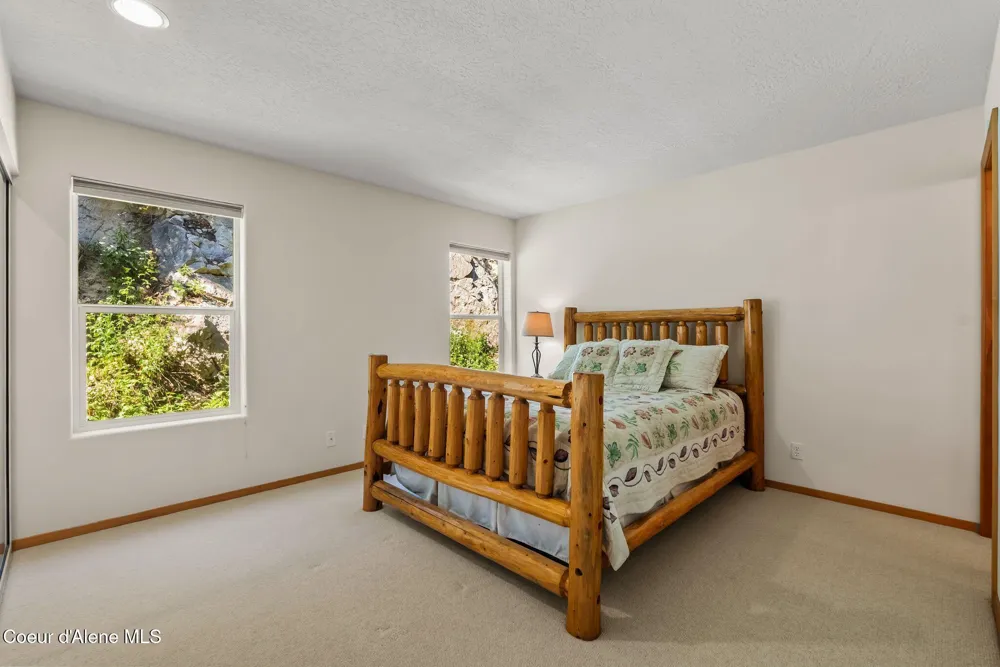 87 Cornice Court #204 Sandpoint, ID 83864