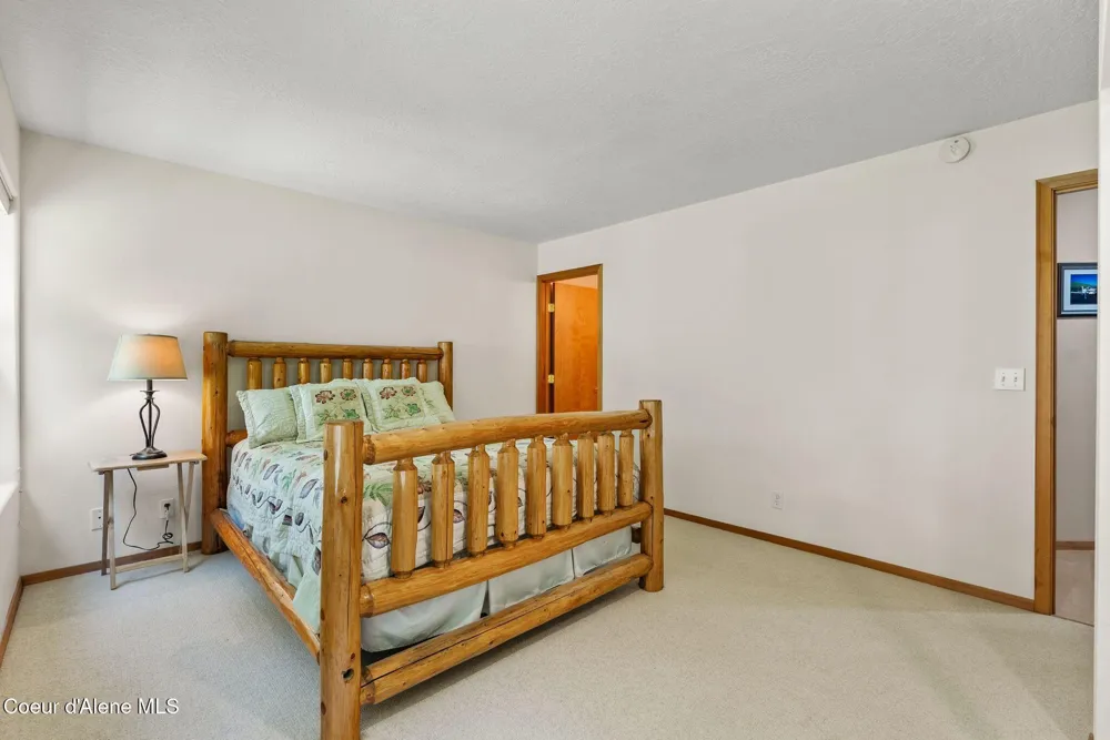 87 Cornice Court #204 Sandpoint, ID 83864