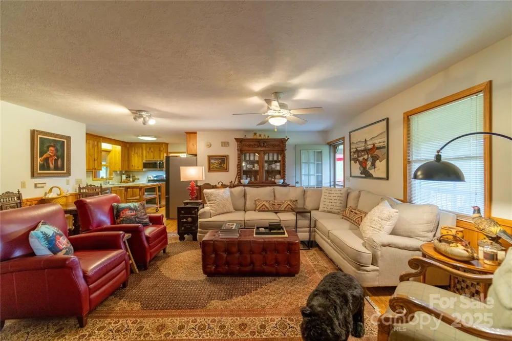 2161 River Bend Road Mouth of Wilson, VA 24363