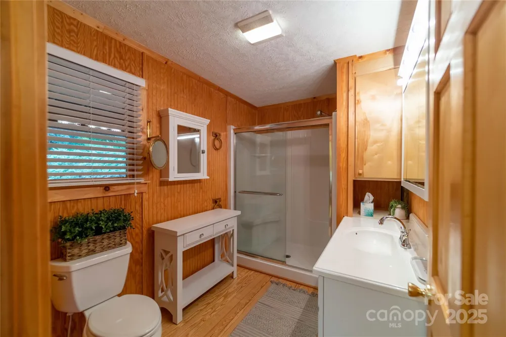 2161 River Bend Road Mouth of Wilson, VA 24363