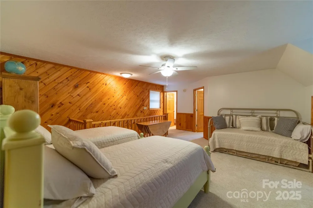 2161 River Bend Road Mouth of Wilson, VA 24363