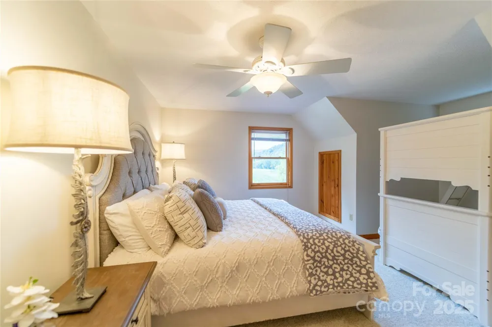 2161 River Bend Road Mouth of Wilson, VA 24363