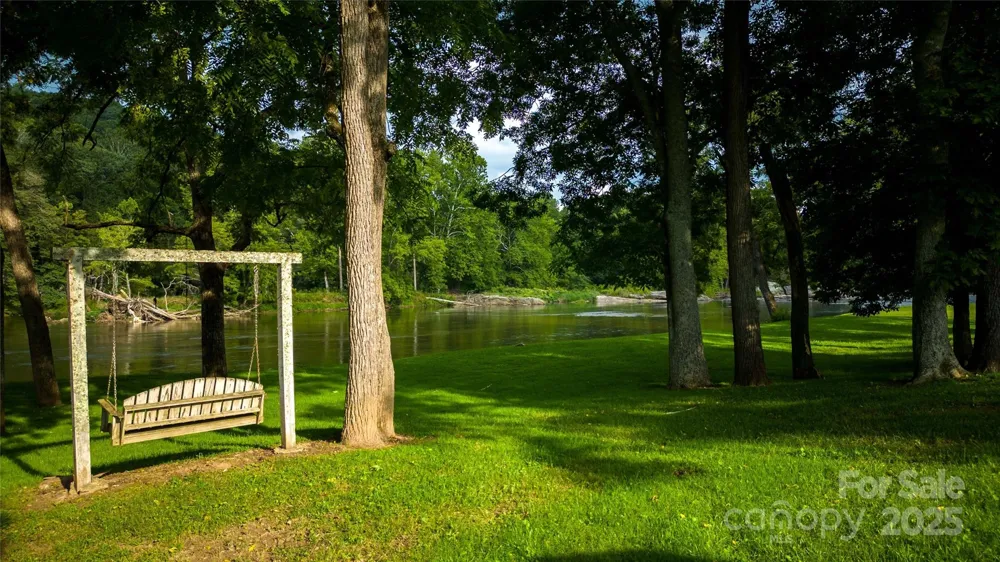 2161 River Bend Road Mouth of Wilson, VA 24363