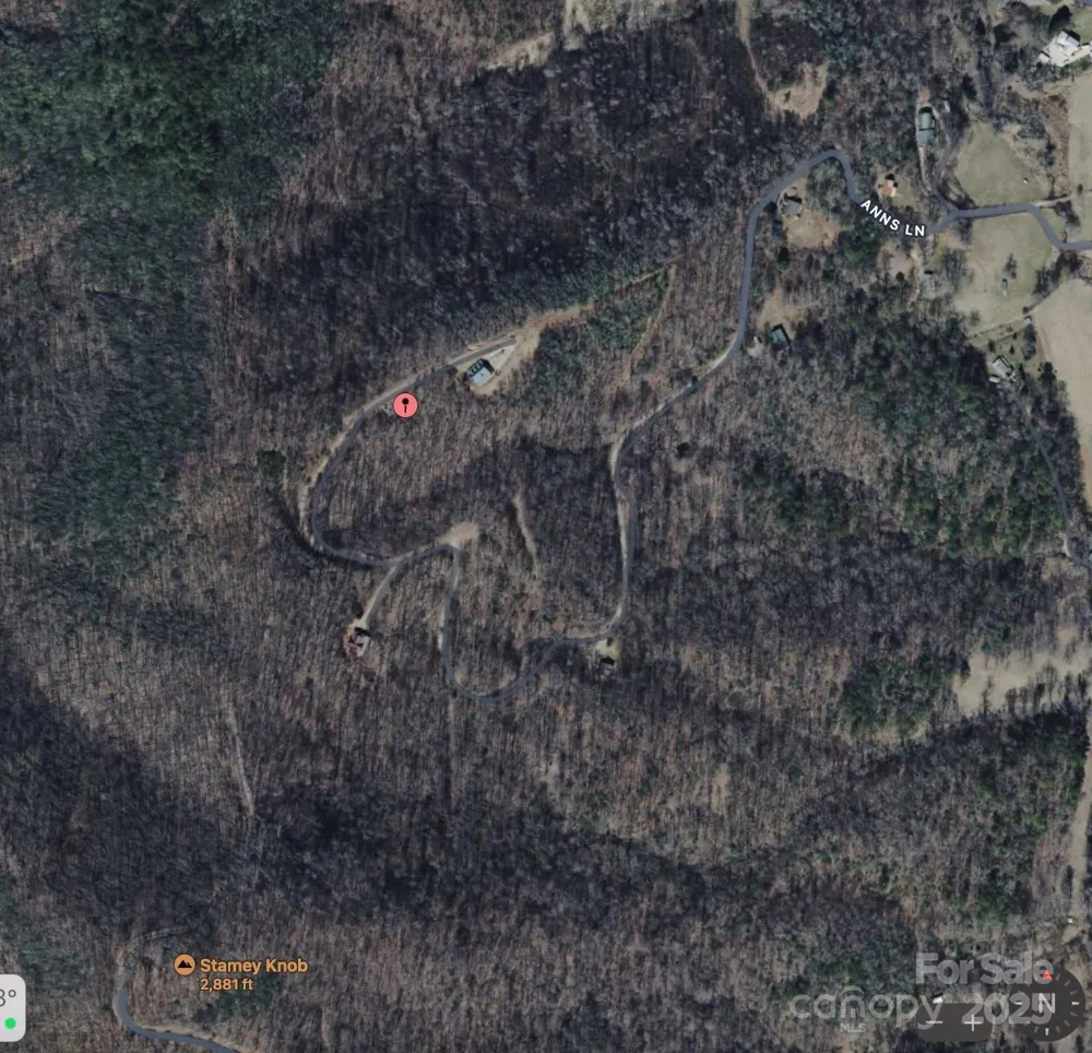 24 Anns Lane Hayesville, NC 28904