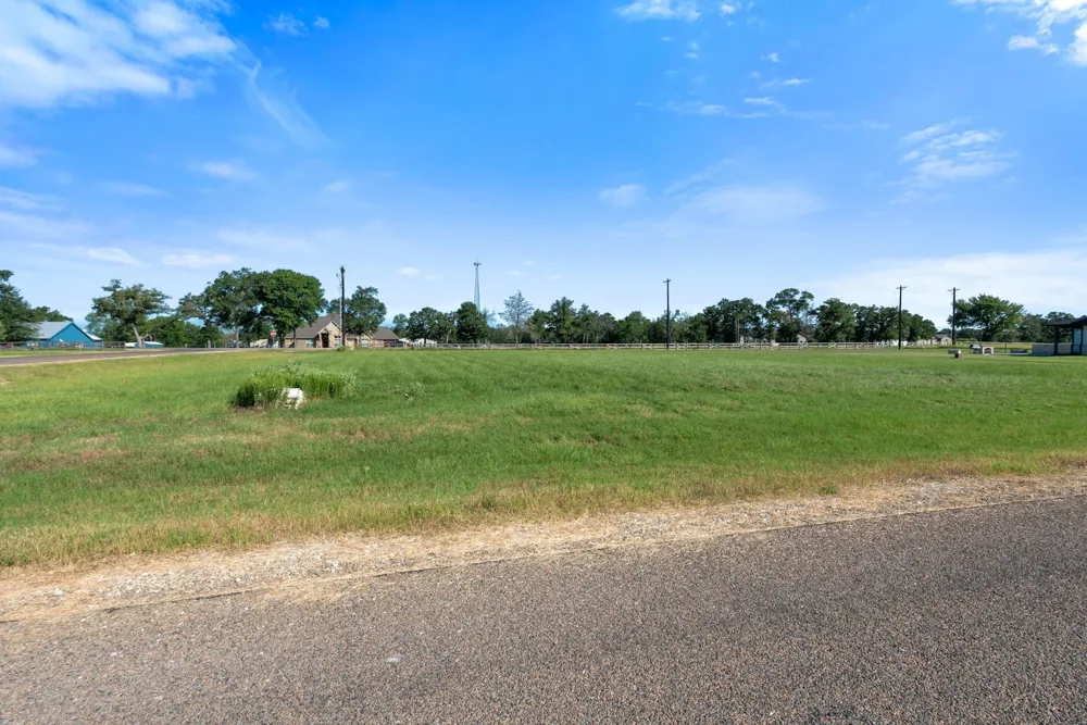 7801 Mathis Creek Drive Bryan, TX 77808
