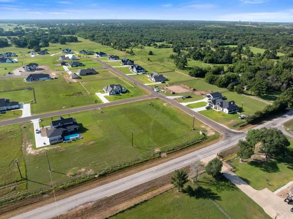 7801 Mathis Creek Drive Bryan, TX 77808