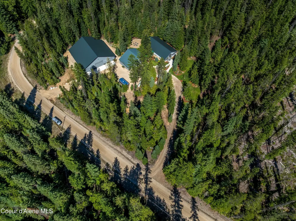 2158 Reeder Crk Rd Nordman, ID 83848