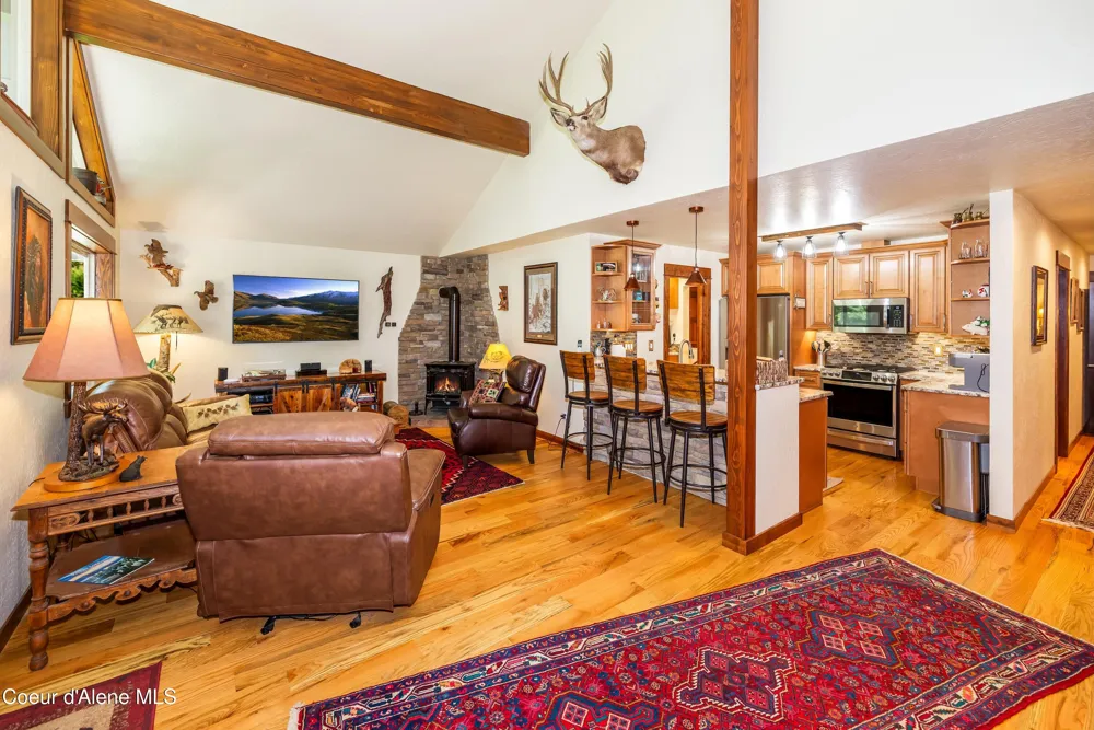 2158 Reeder Crk Rd Nordman, ID 83848