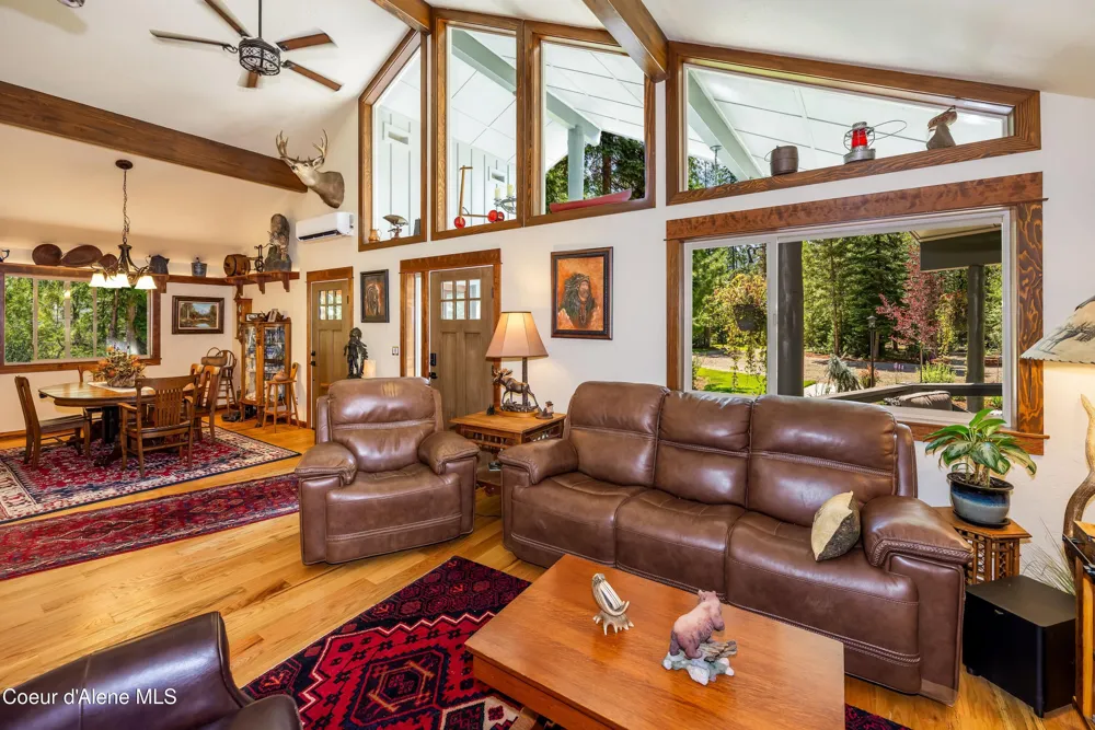 2158 Reeder Crk Rd Nordman, ID 83848