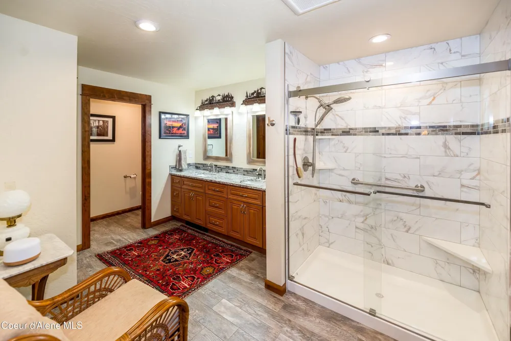 2158 Reeder Crk Rd Nordman, ID 83848
