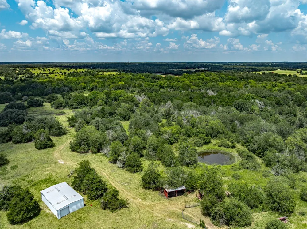 4900 Andreas Road Round Top, TX 78954