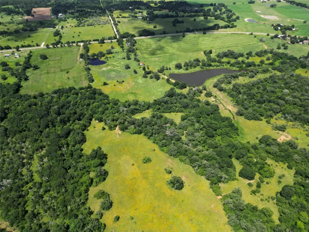 10271 Fm 111 Caldwell, TX 77836