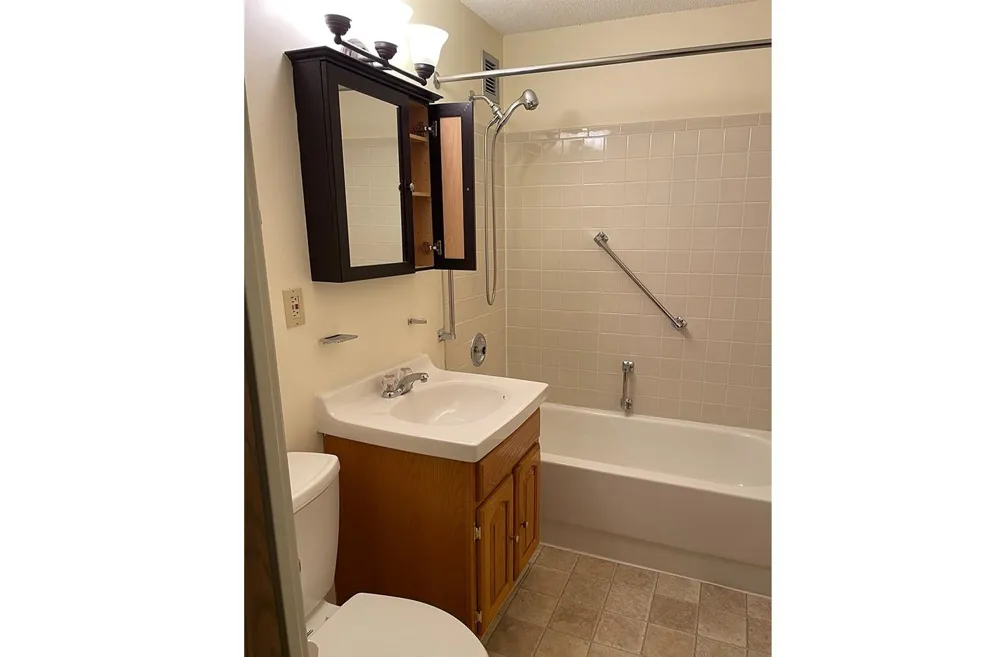5 Green Street #100 Dover, NH 03820