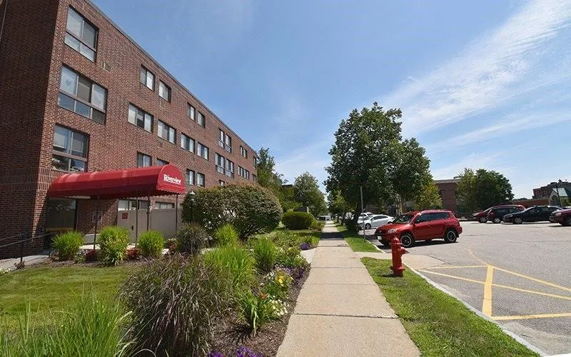 5 Green Street #100 Dover, NH 03820