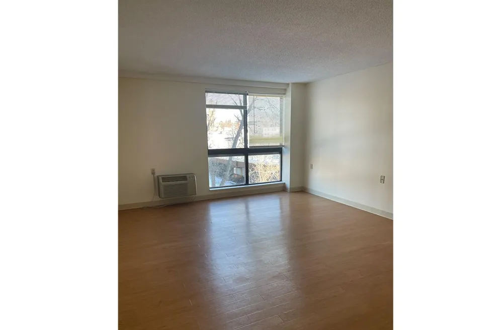 5 Green Street #100 Dover, NH 03820