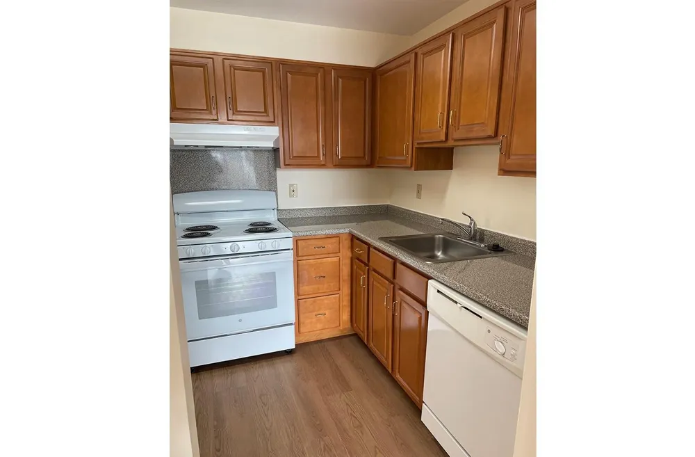 5 Green Street #100 Dover, NH 03820