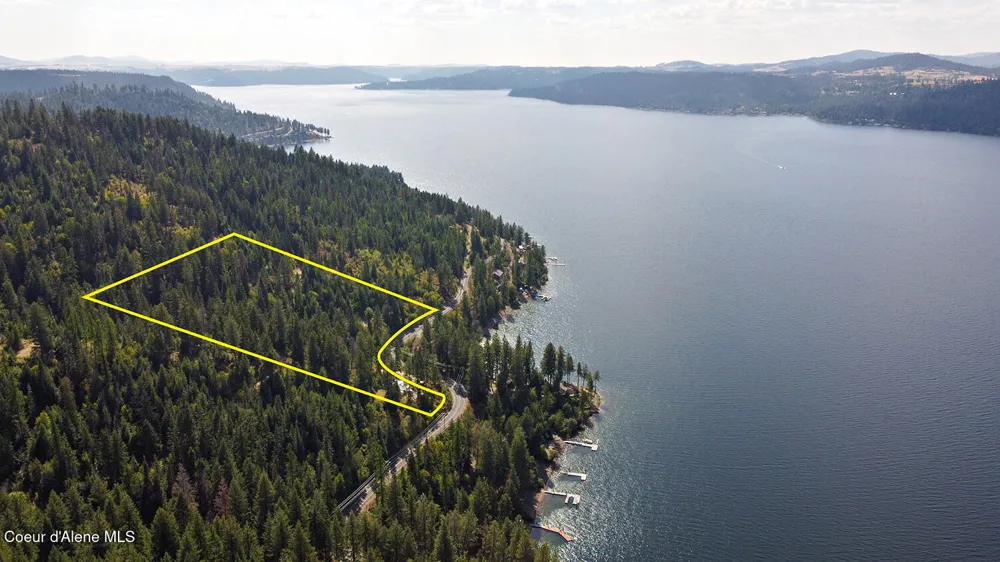 37244 s hwy 97 Harrison, ID 83833