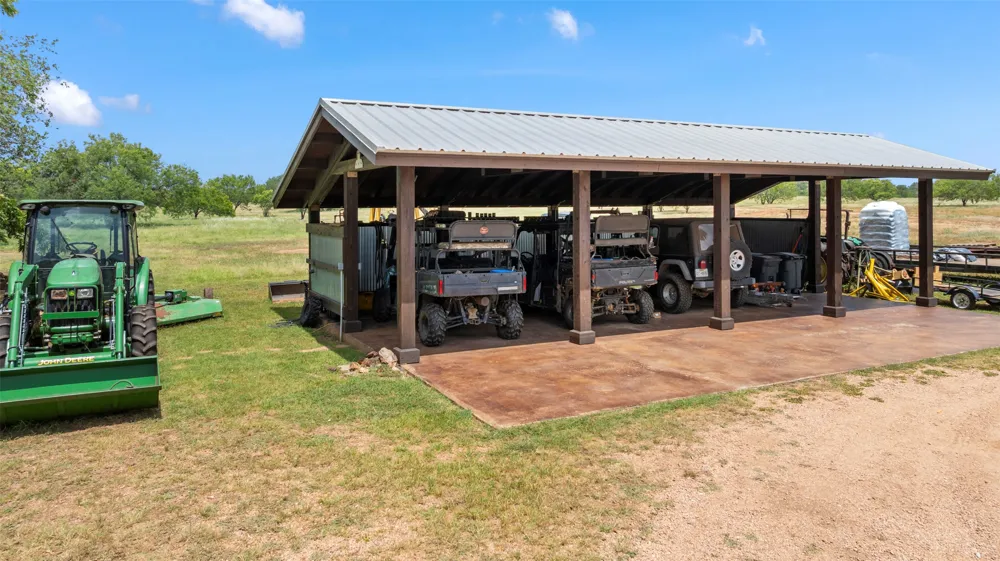 24434 E Highway 71 Horseshoe Bay, TX 78657