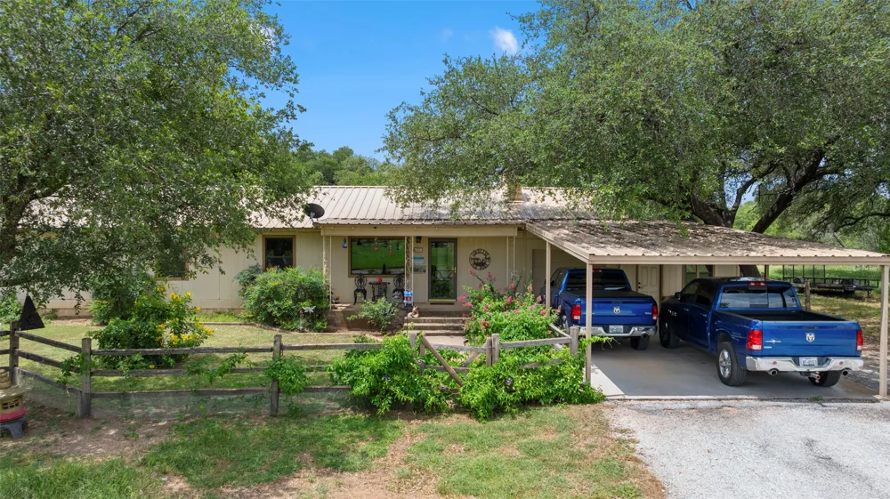24434 E Highway 71 Horseshoe Bay, TX 78657