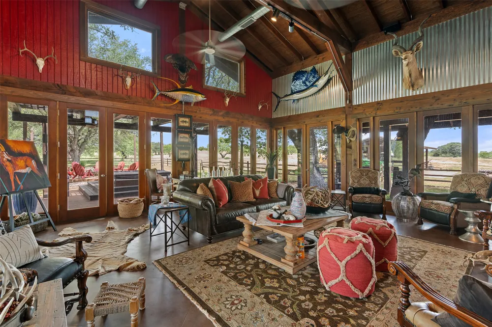 24434 E Highway 71 Horseshoe Bay, TX 78657