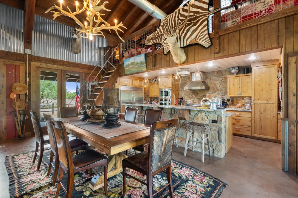 24434 E Highway 71 Horseshoe Bay, TX 78657