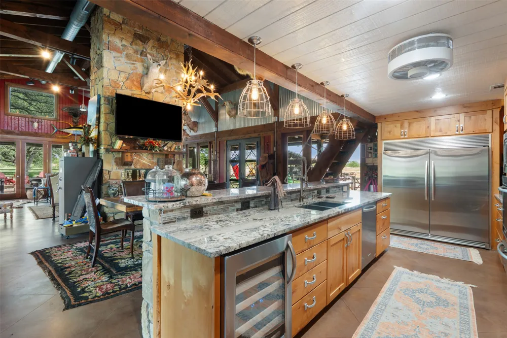 24434 E Highway 71 Horseshoe Bay, TX 78657