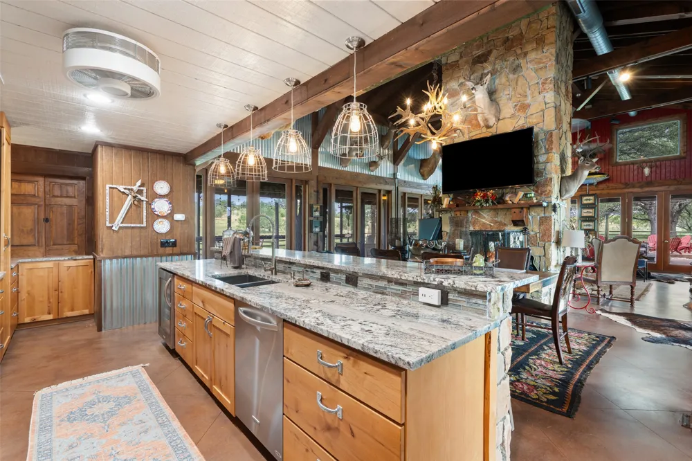 24434 E Highway 71 Horseshoe Bay, TX 78657
