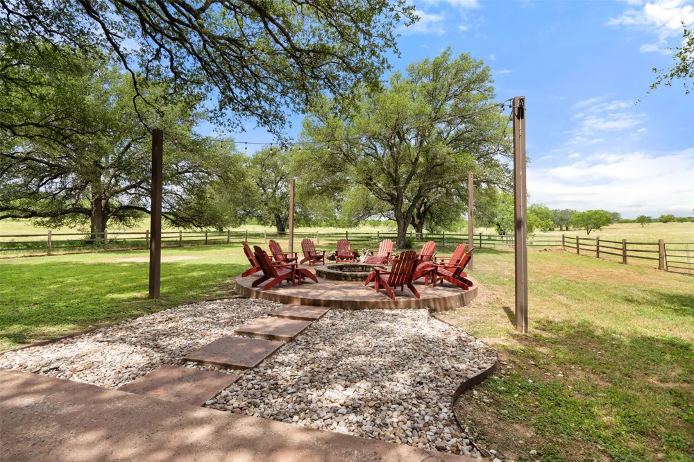 24434 E Highway 71 Horseshoe Bay, TX 78657