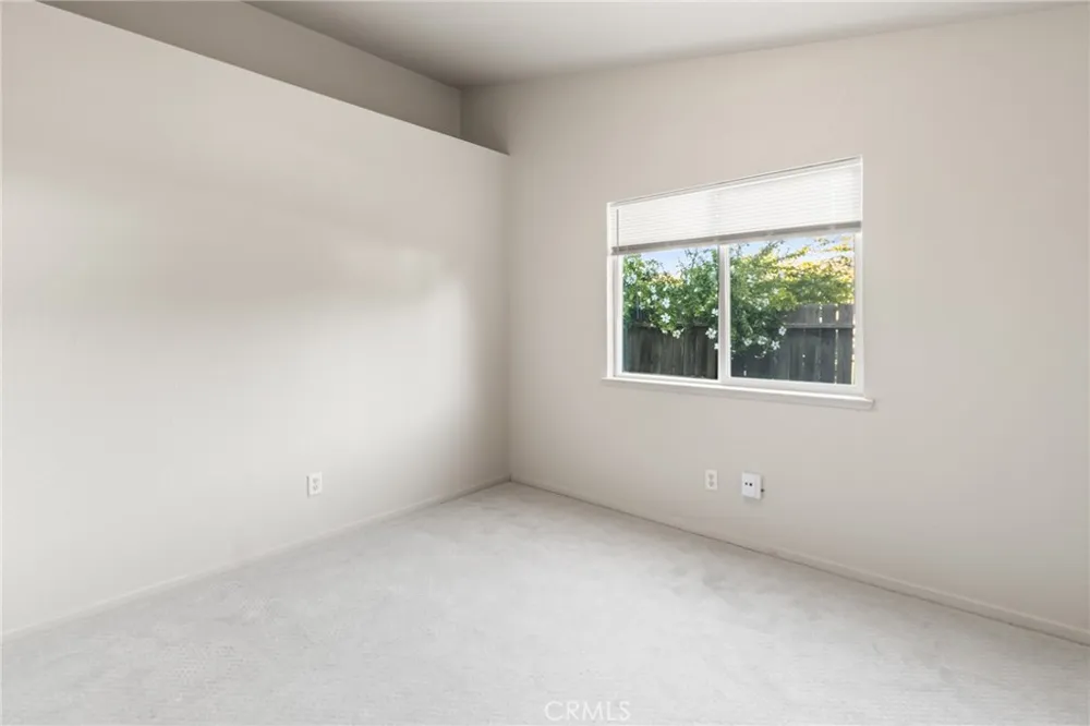 2052 W Solis Street Merced, CA 95348
