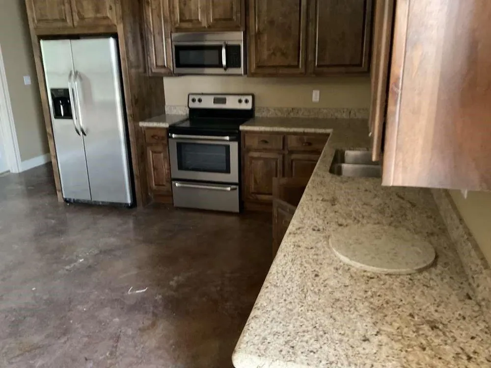 208 E York Street Ganado, TX 77962