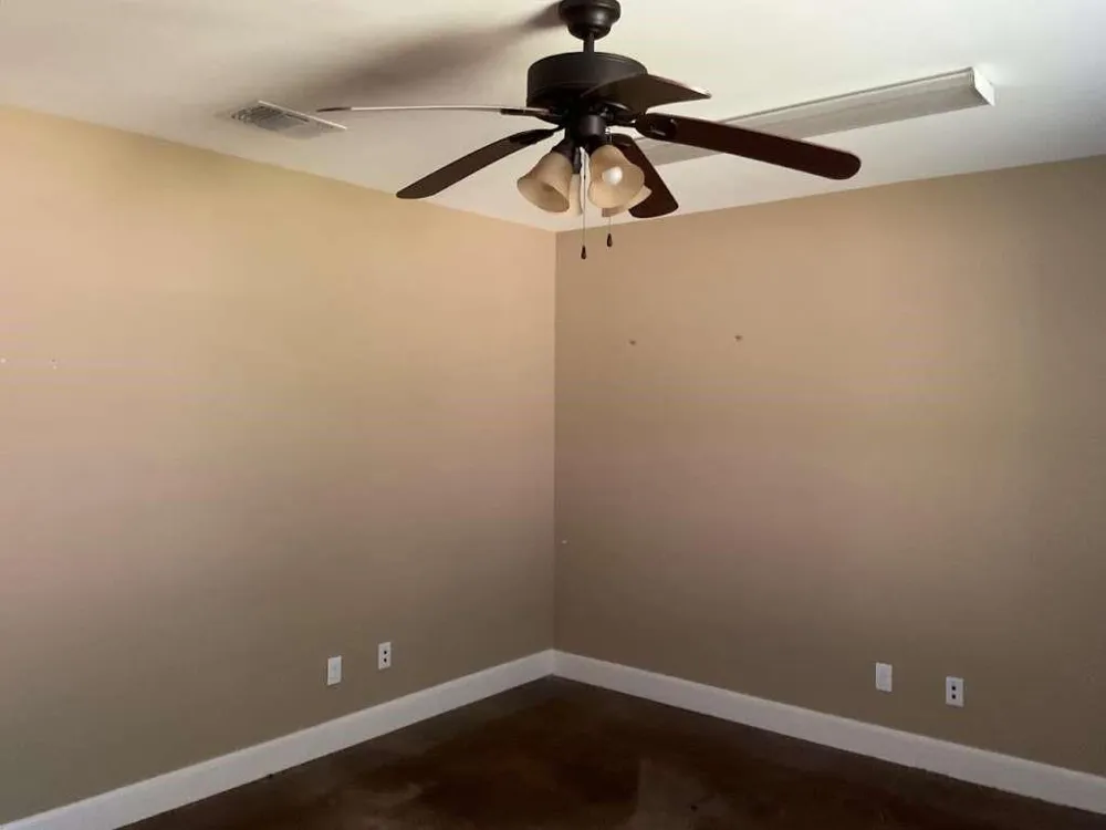 208 E York Street Ganado, TX 77962