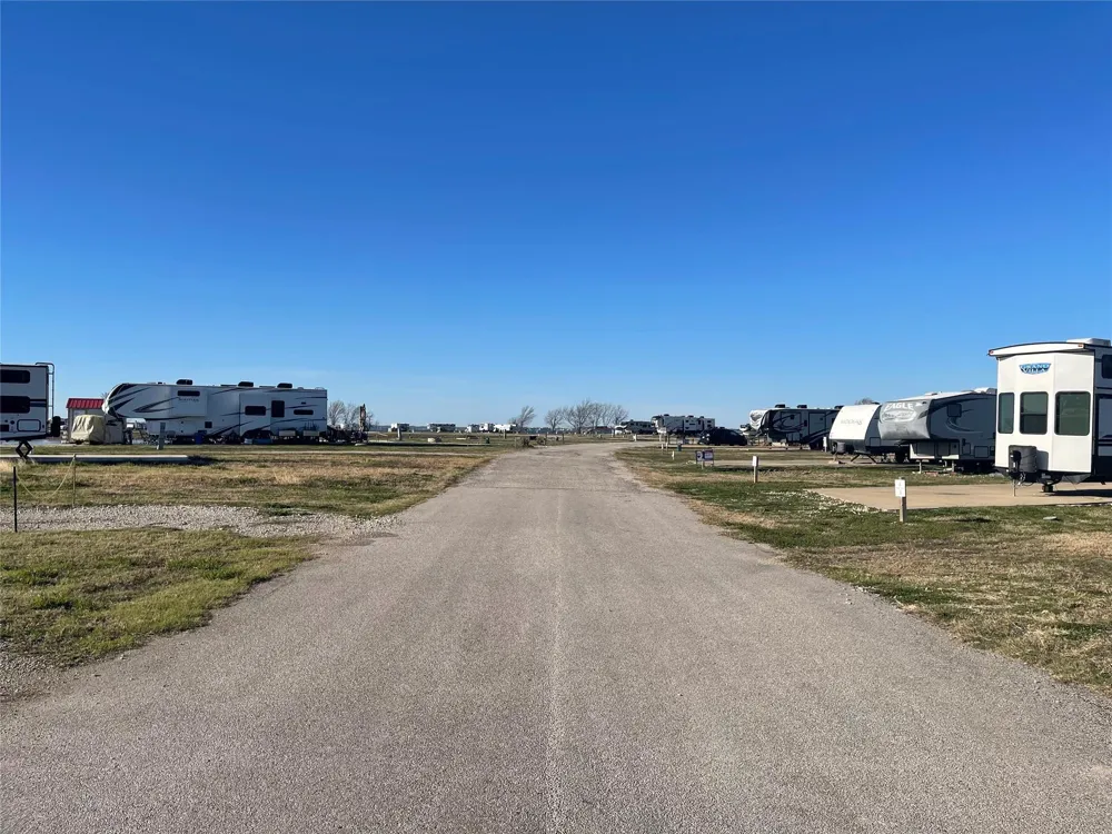 4 Waterfront Road Kerens, TX 75144