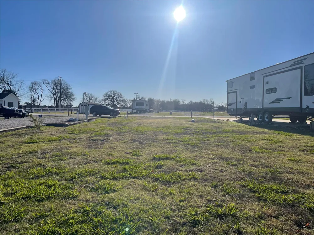 4 Waterfront Road Kerens, TX 75144