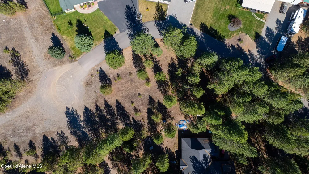 7060 W TESEMINI DRIVE Spirit Lake, ID 83869