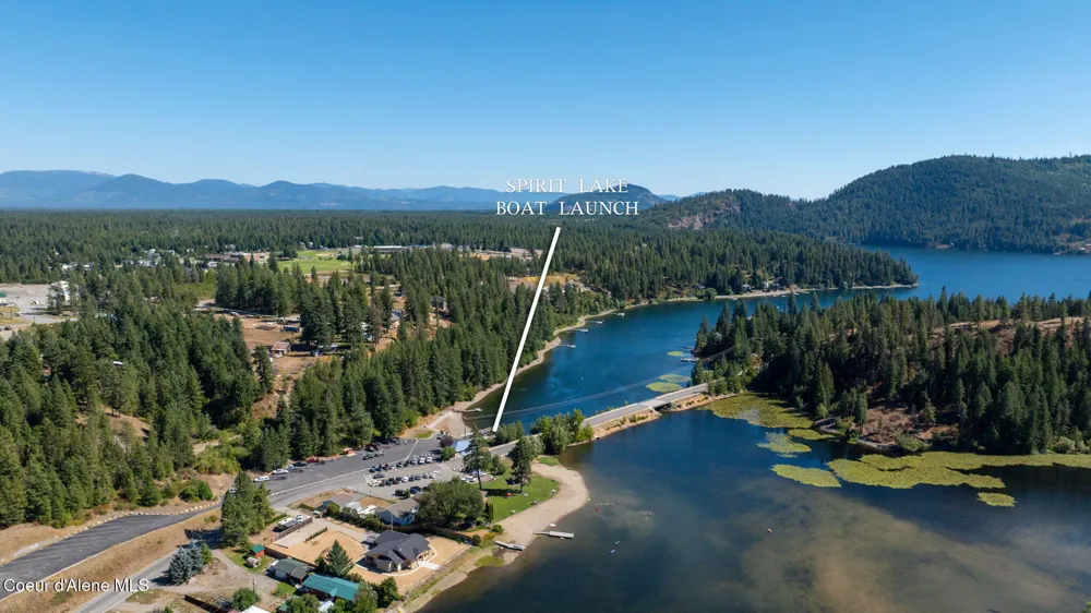 7060 W TESEMINI DRIVE Spirit Lake, ID 83869