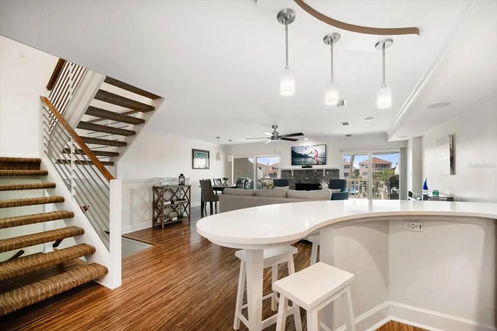 119 MARINA DEL REY COURT Clearwater Beach, FL 33767