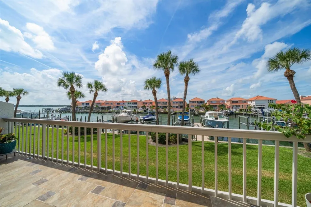 119 MARINA DEL REY COURT Clearwater Beach, FL 33767